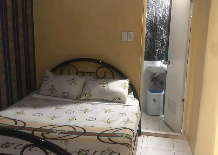 Homestay Johnfonz Building Spacious *